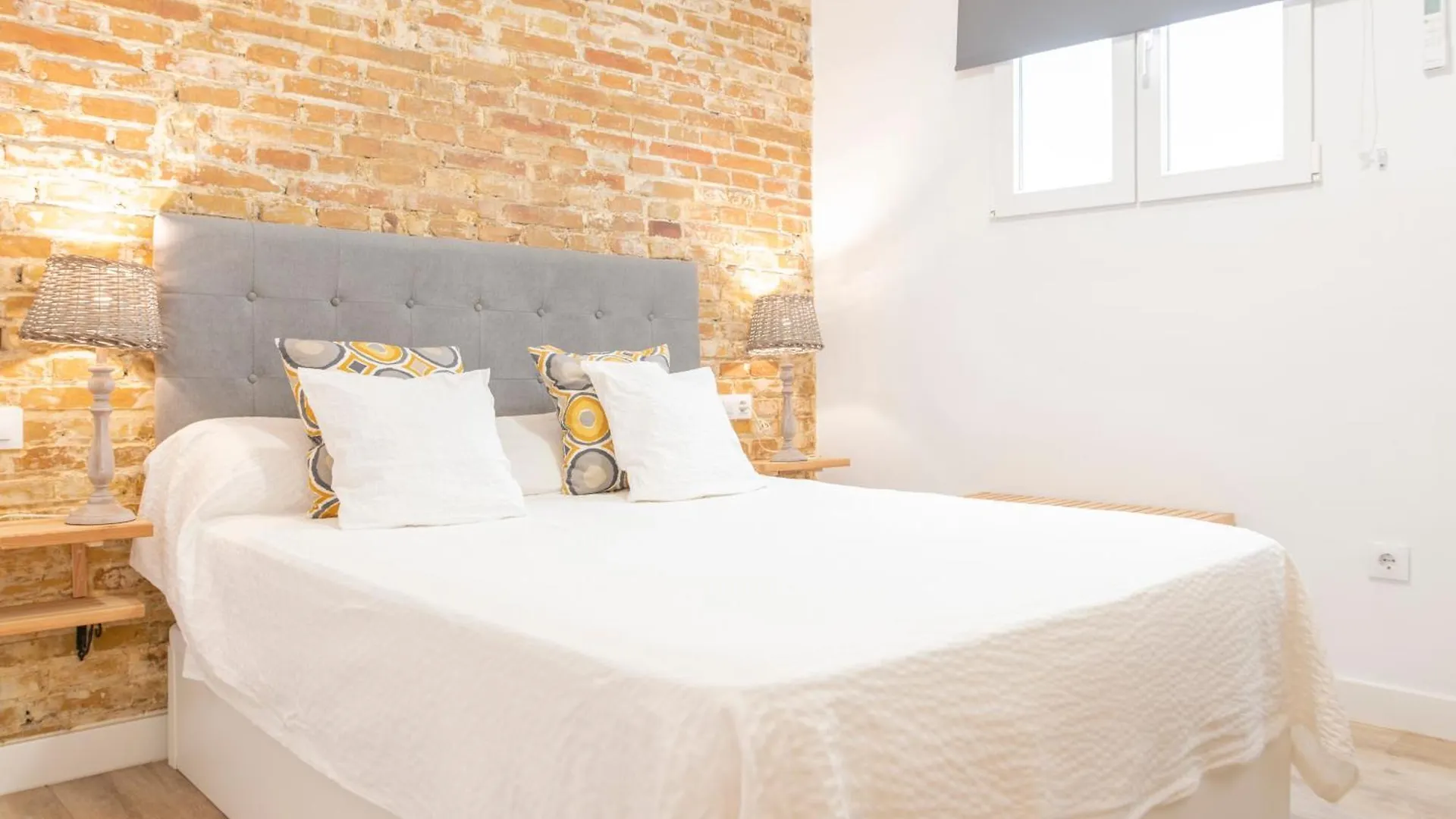 Luxury Apartment In Triana Close To The River Seville 0*,  Spain